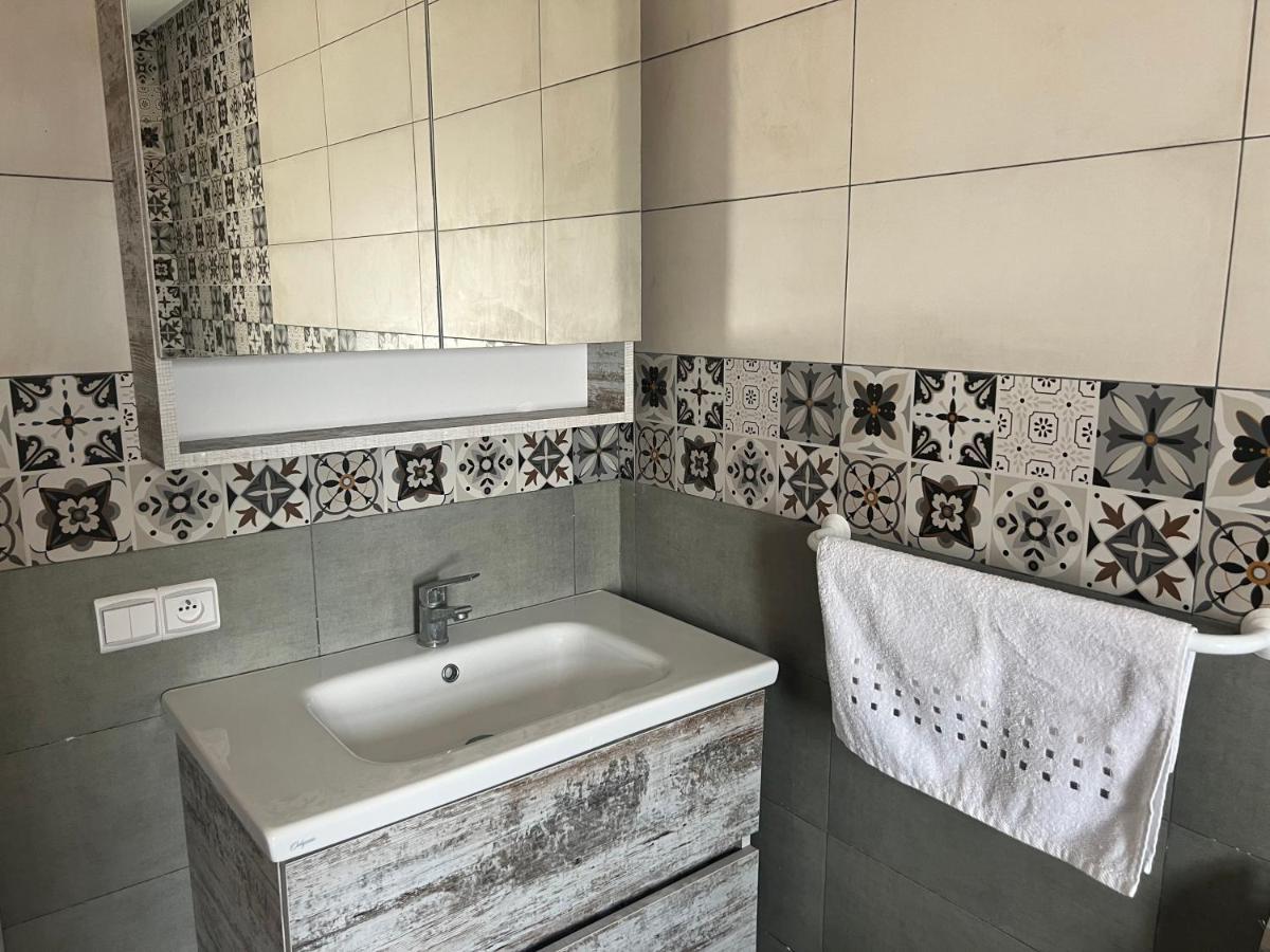 Bidani Villa Szavíra Kültér fotó